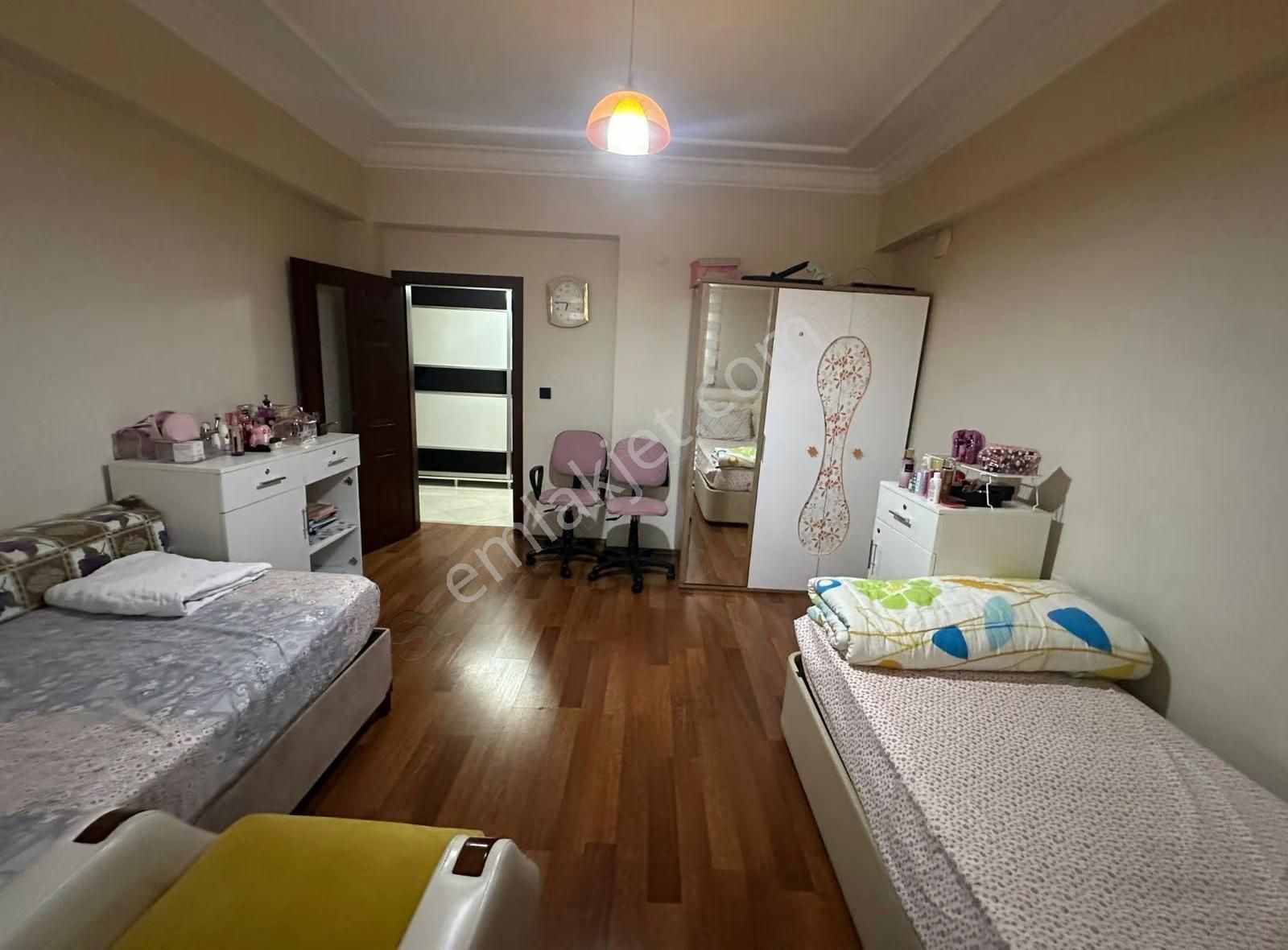 Yenidoğan Jandarma Karşısı 3+1 Satılık Daire - Görsel 7