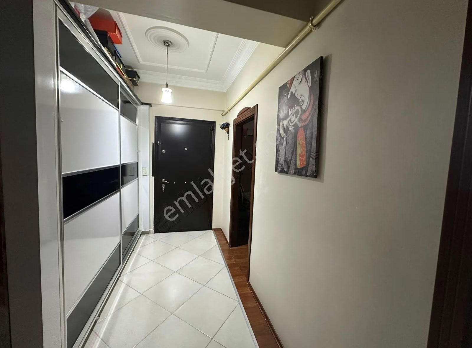 Yenidoğan Jandarma Karşısı 3+1 Satılık Daire - Görsel 4