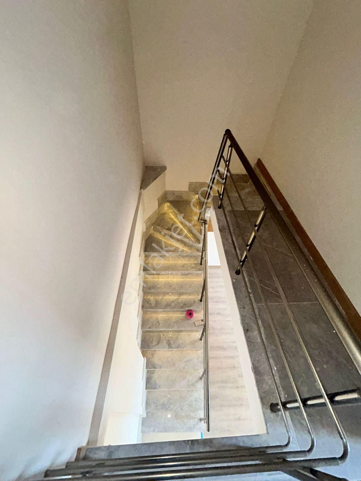 Şehir Hastanesi Yakını , Orman Dağ Havasında , Yerden Isıtmalı Full Donanımlı 2+1 Dubleks - Görsel 12