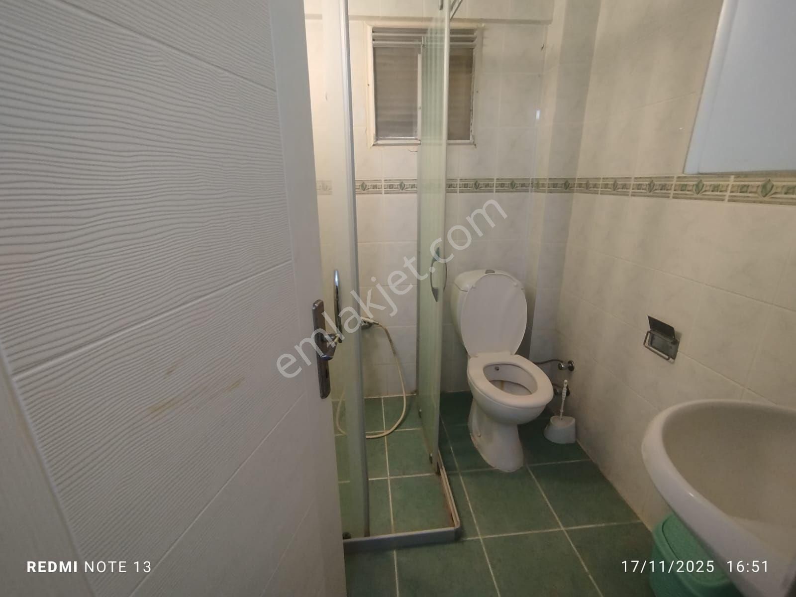 Denize 700 Mt Mesafede Geniş Bahçeli Eşyalı Masrafsız 3+1 - Görsel 22