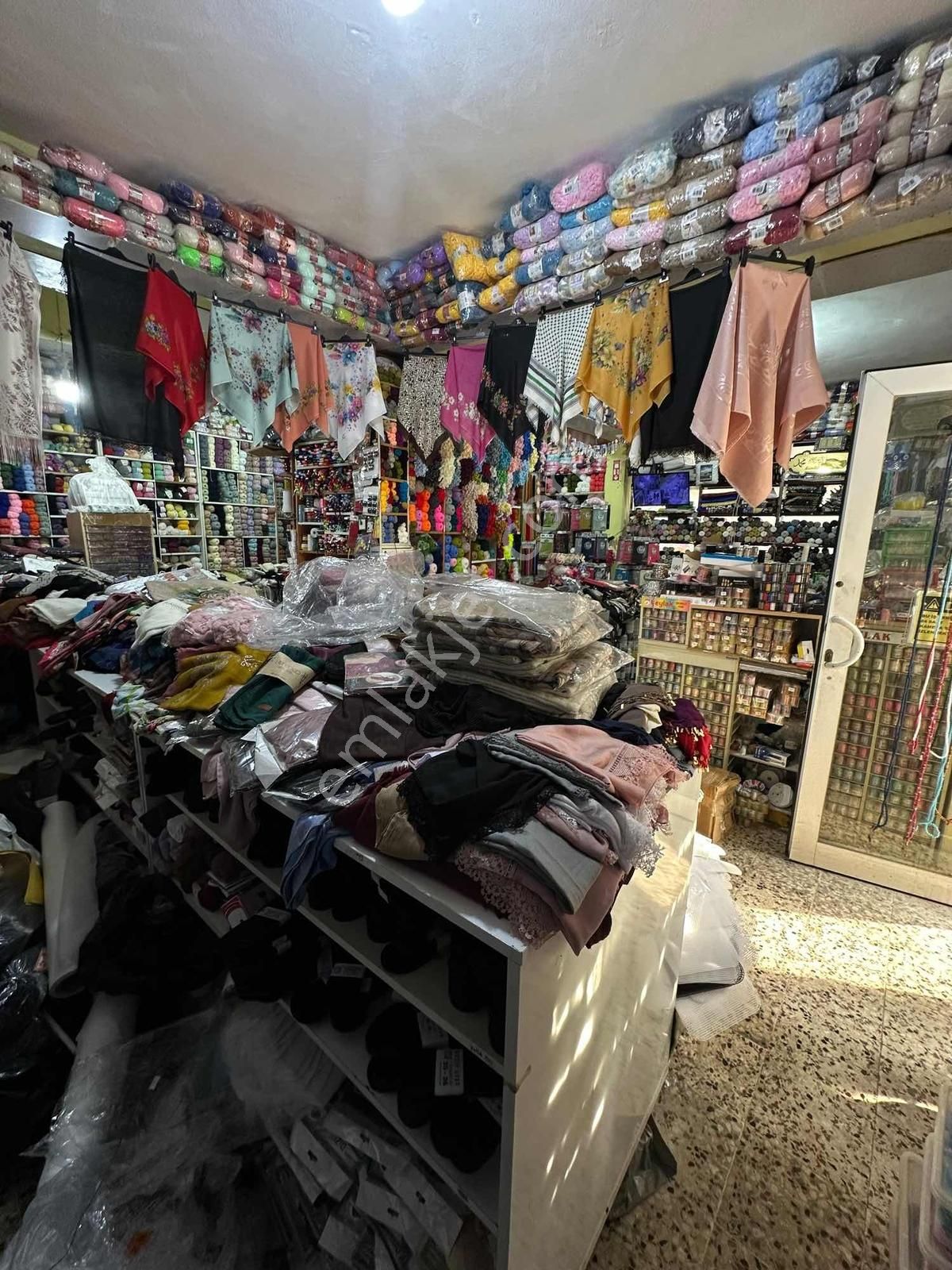 Megakent'ten Kestel Merkezi Konumda Satılık Dükkan - Görsel 3