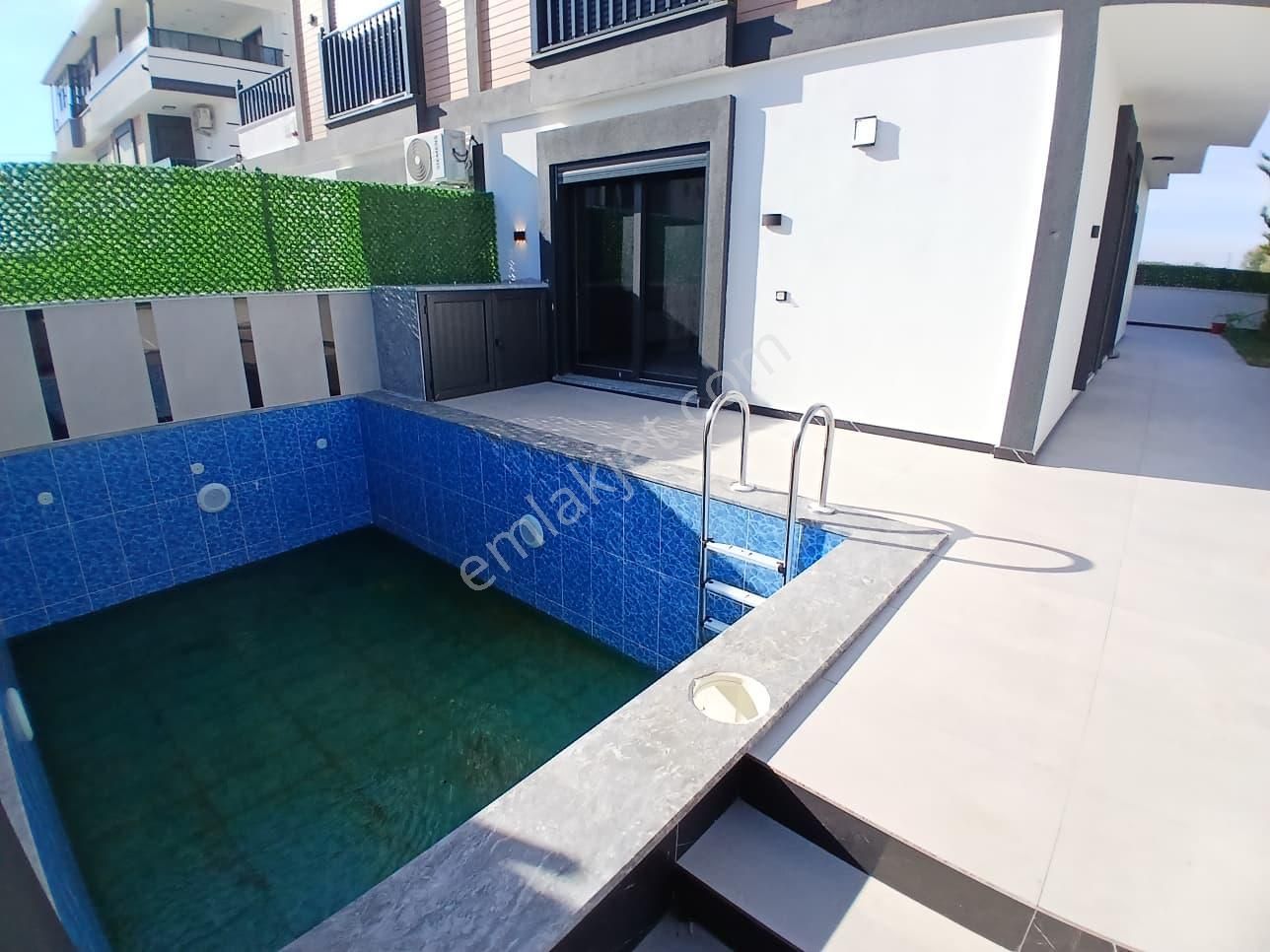 Didim Efeler Mah 4+1 Ayrı Mutfak Havuzlu Satılık Villa - Görsel 3