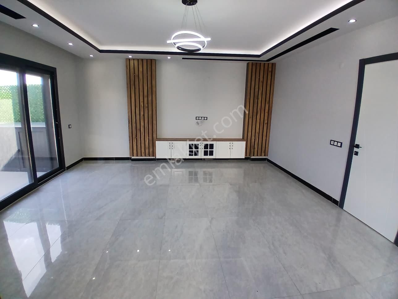 Didim Efeler Mah 4+1 Ayrı Mutfak Havuzlu Satılık Villa - Görsel 9