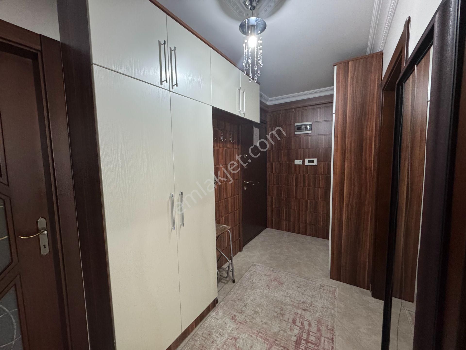 Elfi Den Fsm Bulv.fethiye Mah. Satılık Bakımlı Arakat 3+1 Daire - Görsel 3