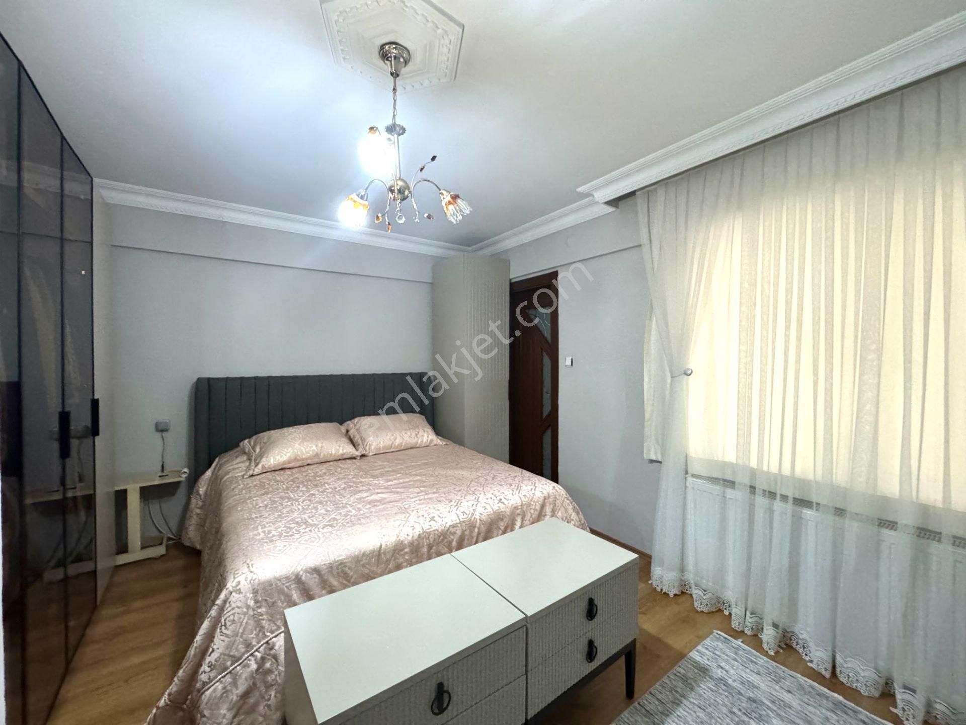 Elfi Den Fsm Bulv.fethiye Mah. Satılık Bakımlı Arakat 3+1 Daire - Görsel 24