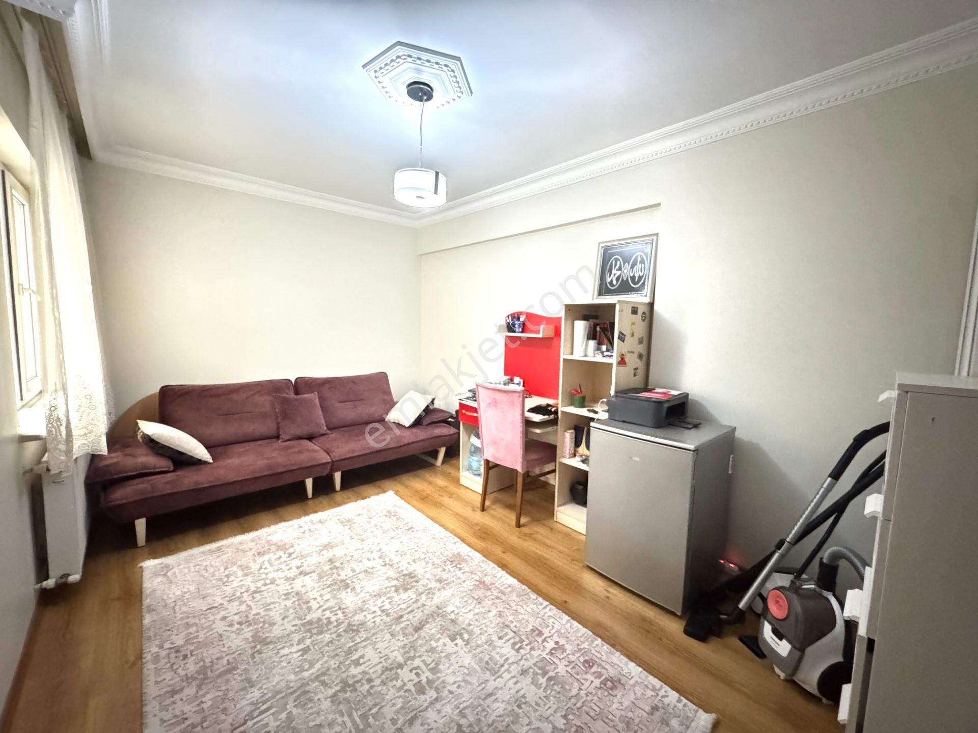 Elfi Den Fsm Bulv.fethiye Mah. Satılık Bakımlı Arakat 3+1 Daire - Görsel 15