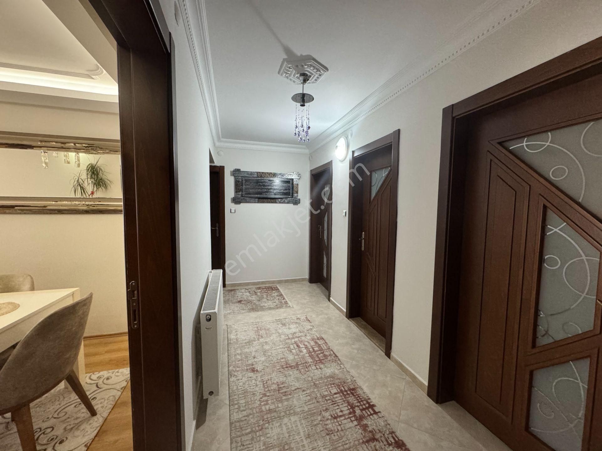 Elfi Den Fsm Bulv.fethiye Mah. Satılık Bakımlı Arakat 3+1 Daire - Görsel 27