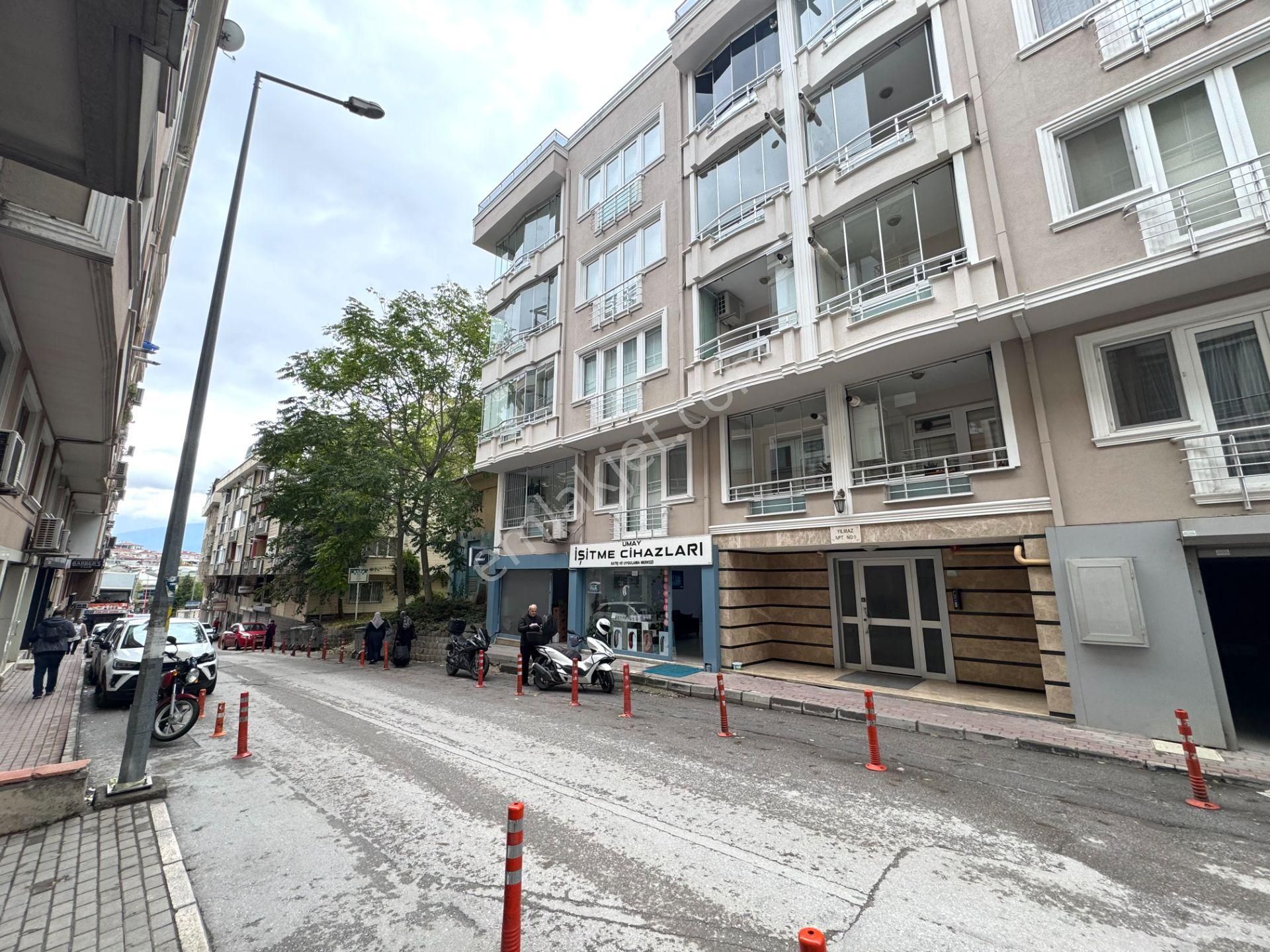 Elfi Den Fsm Bulv.fethiye Mah. Satılık Bakımlı Arakat 3+1 Daire