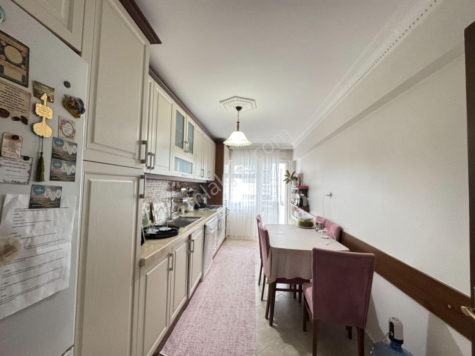 Elfi Den Fsm Bulv.fethiye Mah. Satılık Bakımlı Arakat 3+1 Daire - Görsel 9