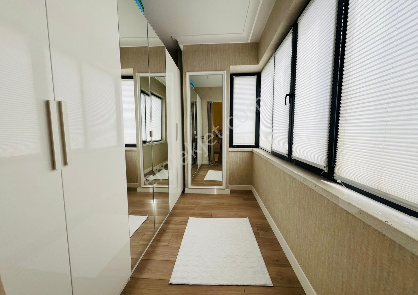 Ovacık Mahallesi Panoramik Manzaralı Teras Balkonlu 250m 4.5+1 - Görsel 35