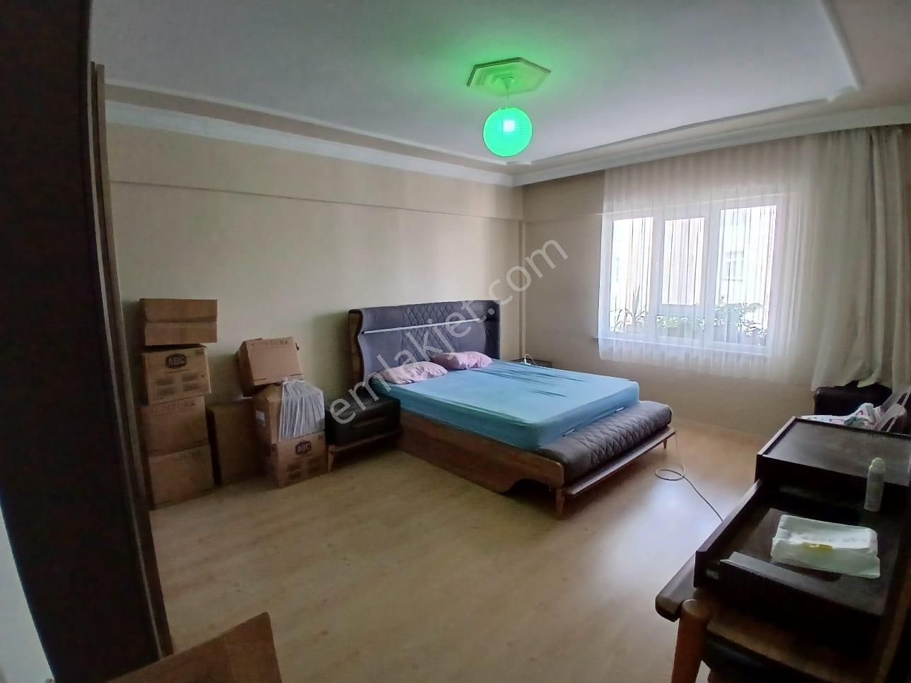 Akçay Emlak'tan Akşehir İstasyon Mahallesi Budak Market Civarı Asansörlü Ara Kat Kiralık 3+1 Daire - Görsel 7