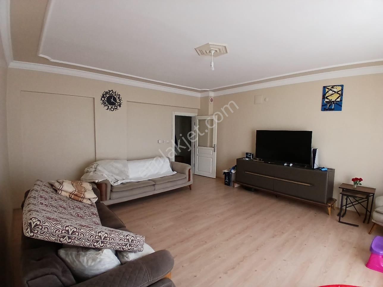 Akçay Emlak'tan Akşehir İstasyon Mahallesi Budak Market Civarı Asansörlü Ara Kat Kiralık 3+1 Daire - Görsel 22