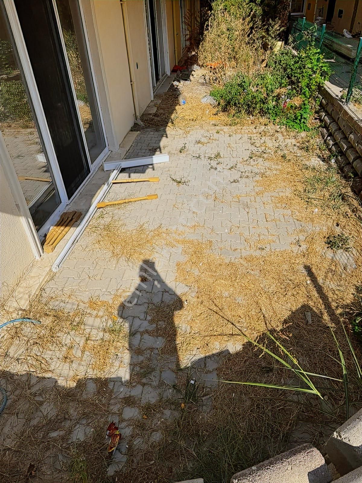 Hürriyet Mahallesinin Gözdesi Lebi Derya Full Eşyalı Villa - Görsel 30