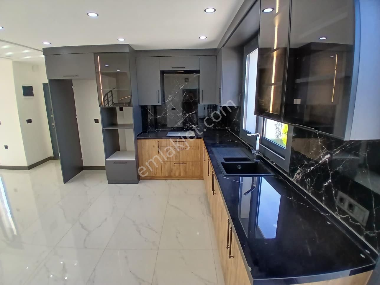 Didim Efeler Mah 3+1 Havuzlu Satılık Tam Müstakil Villa - Görsel 14