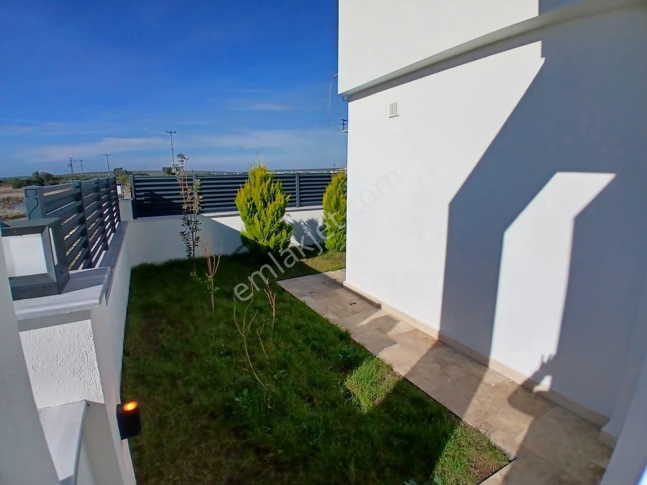 Didim Efeler Mah 3+1 Havuzlu Satılık Tam Müstakil Villa - Görsel 5