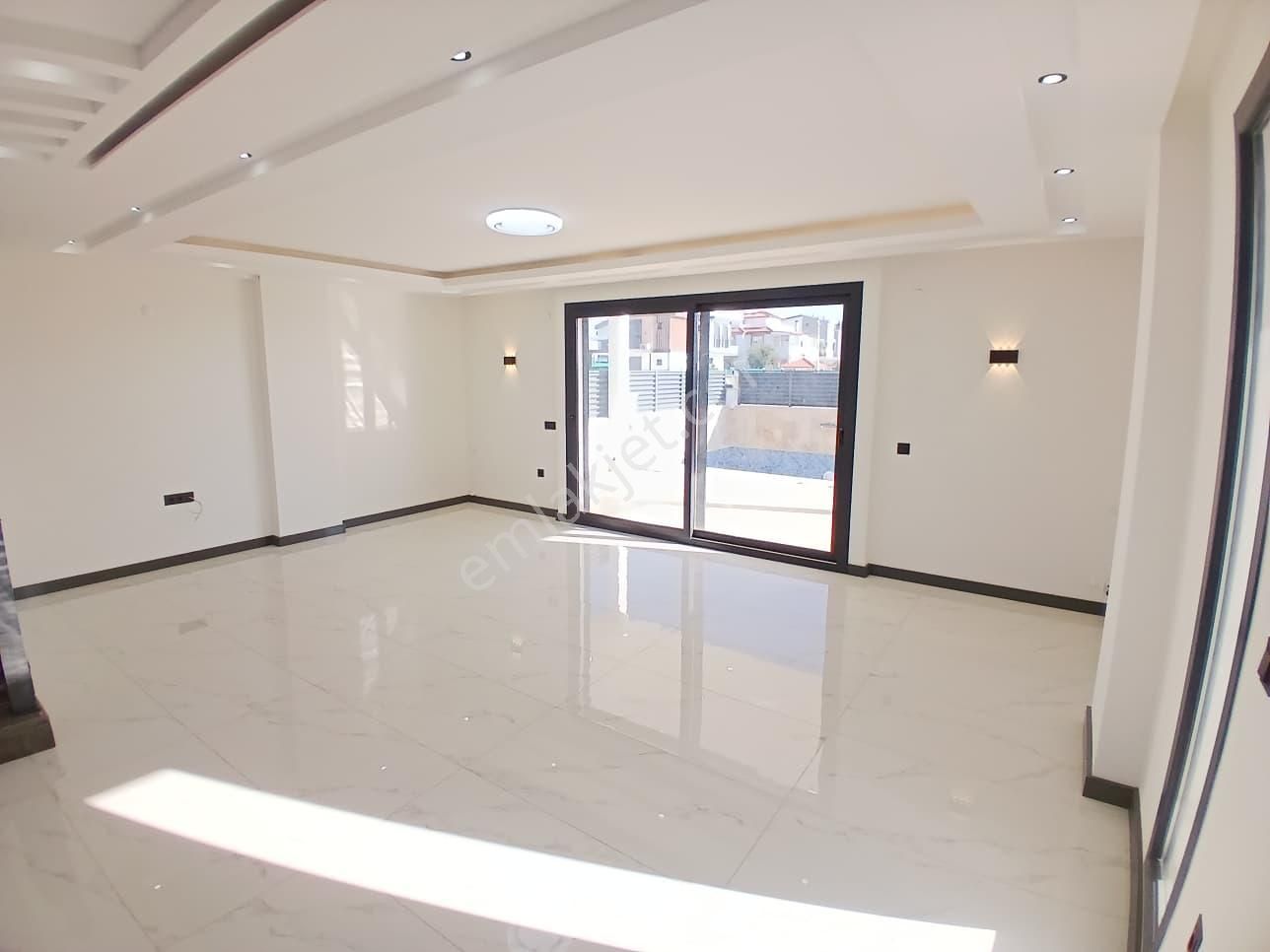 Didim Efeler Mah 3+1 Havuzlu Satılık Tam Müstakil Villa - Görsel 9