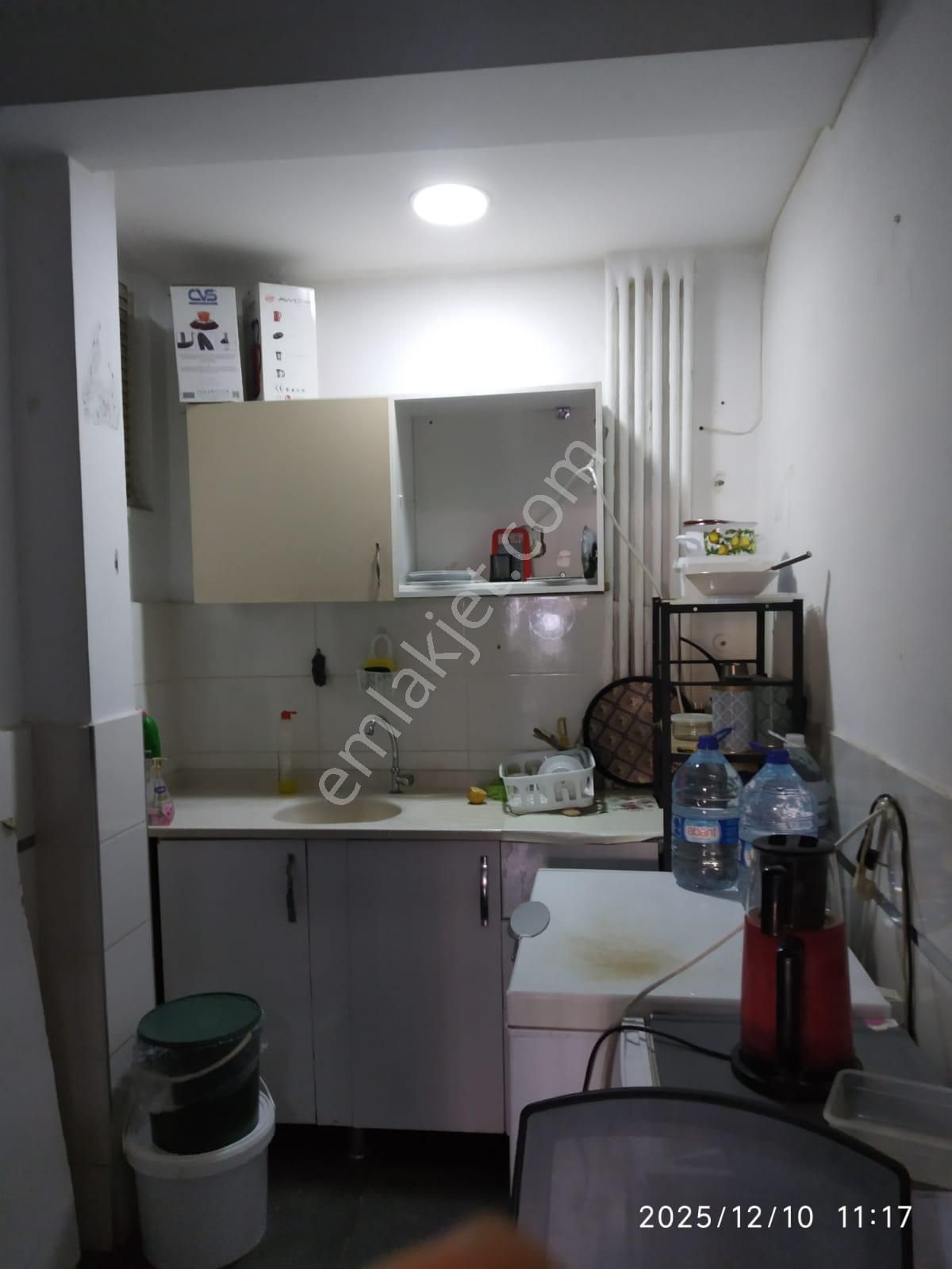 Demetevler Ana Cadde Üzerinde 53 M2 (25 Giriş+28 Depo) Net Kullanım Alanlı Satılık Dükkan - Görsel 5