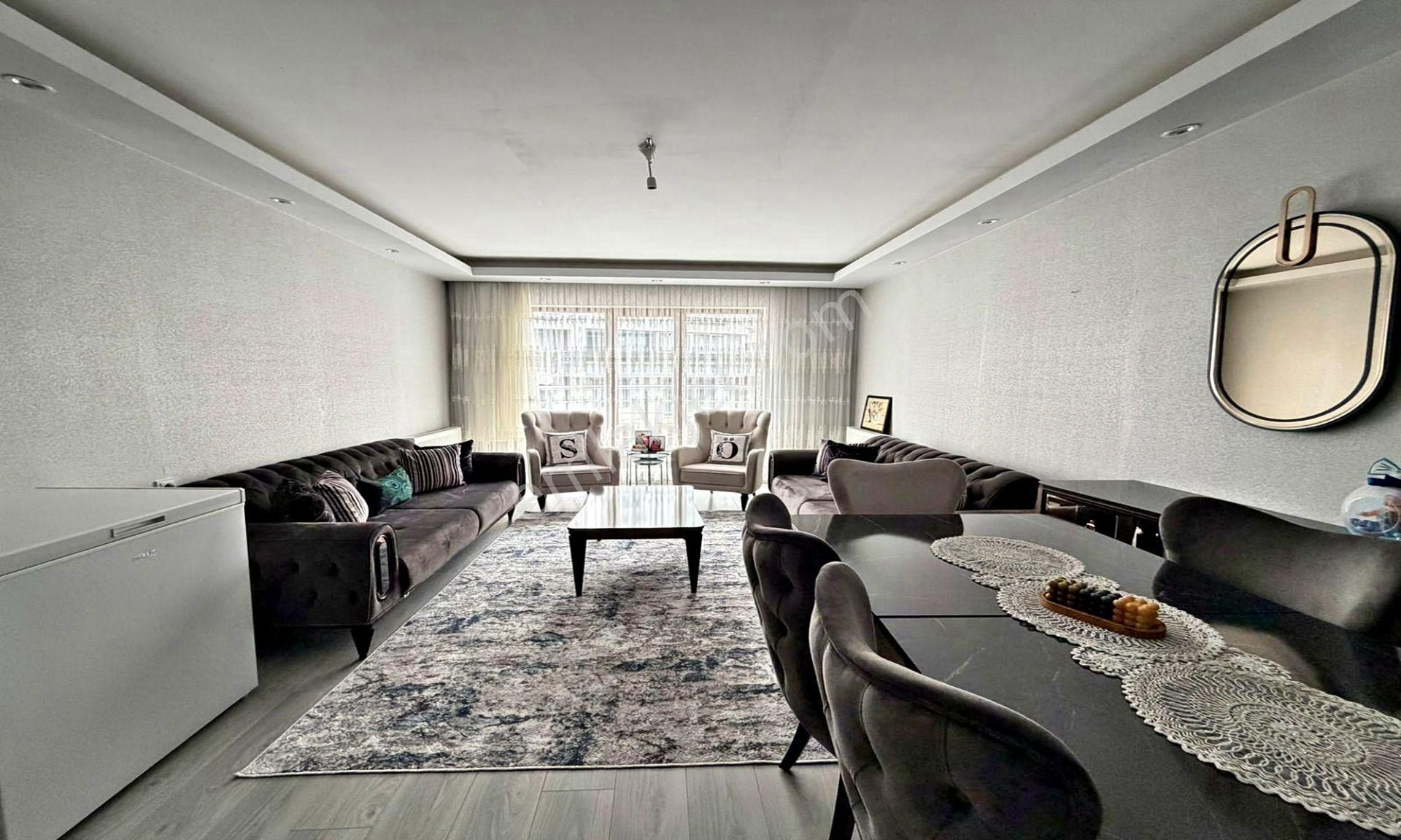 Kanuni'de Cadde Üzeri Emsallerinden Çok Uygun Lux Yapılı 3+1 - Görsel 28