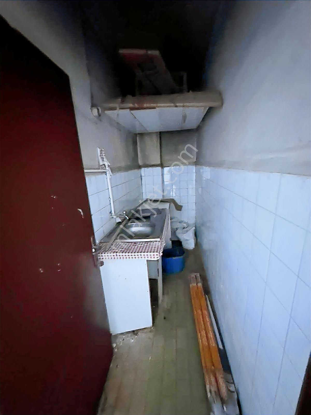 Çağlayanda Kiralık Caddeüstü 350m2 4cephesiaçıkdükkan - Görsel 23