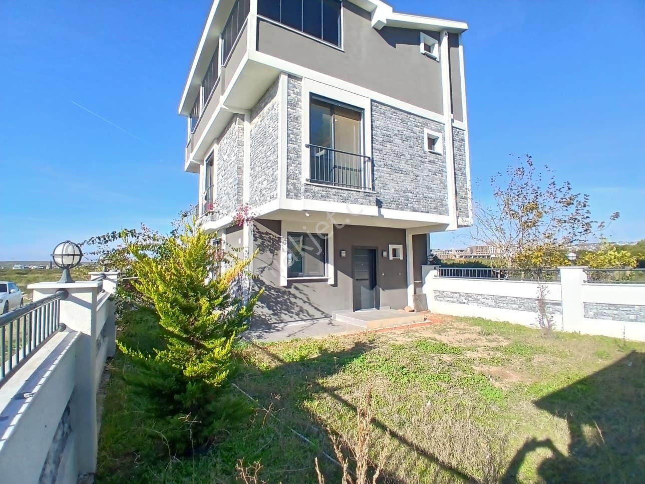 Didim Efeler Mah 4+1 Yarı Kapalı Mutfak Tam Müstakil Satılık Villa - Görsel 4