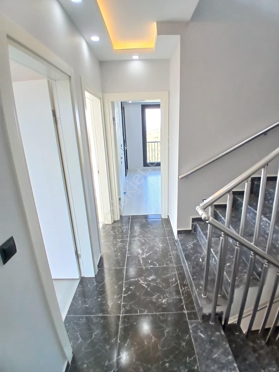 Didim Efeler Mah 4+1 Yarı Kapalı Mutfak Tam Müstakil Satılık Villa - Görsel 12