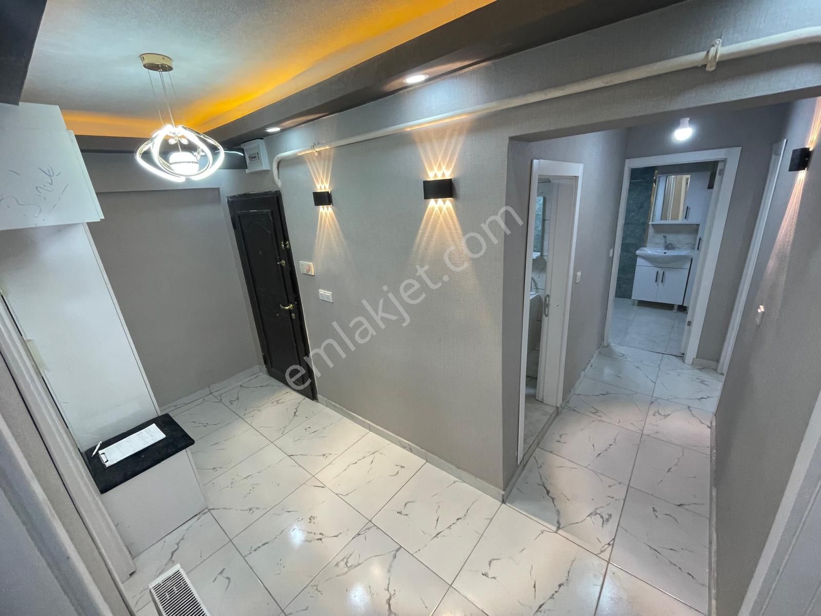 Sincan Plevne Mah.'de Satılık 3+1 Ara Katta Ön Cephe Daire - Görsel 19