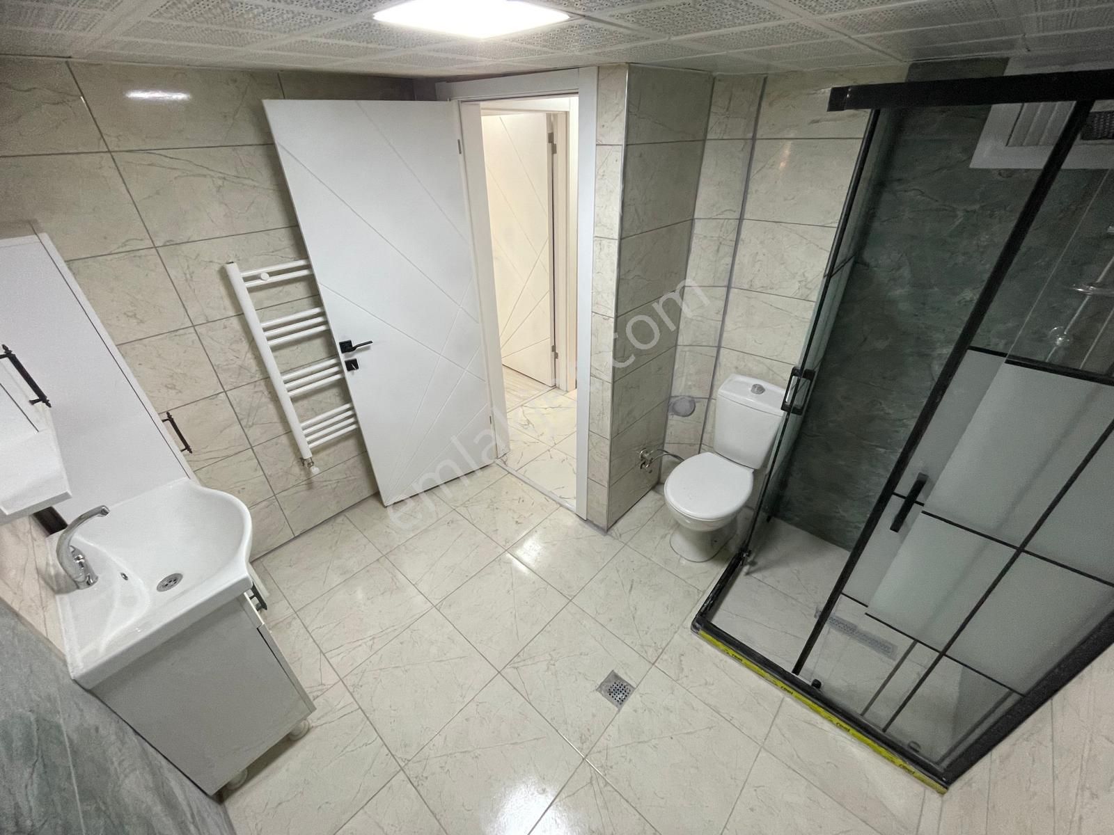 Sincan Plevne Mah.'de Satılık 3+1 Ara Katta Ön Cephe Daire - Görsel 23