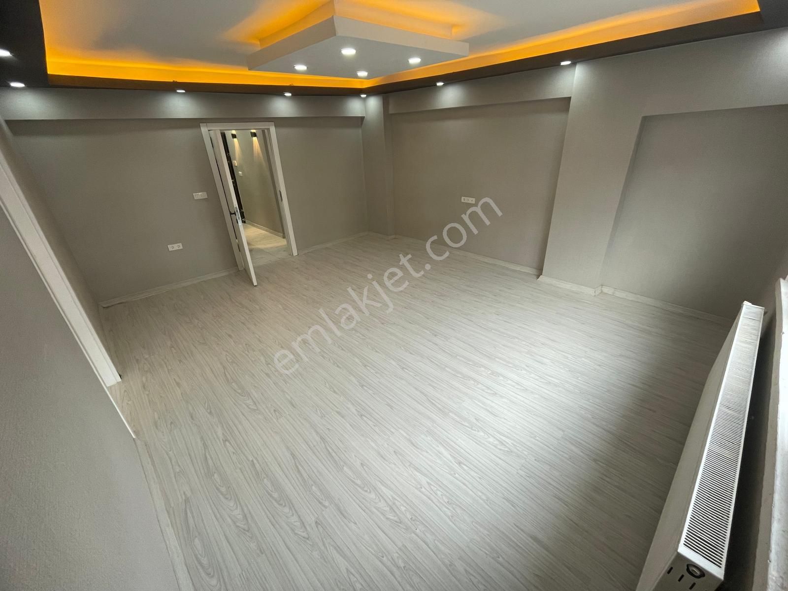 Sincan Plevne Mah.'de Satılık 3+1 Ara Katta Ön Cephe Daire - Görsel 7