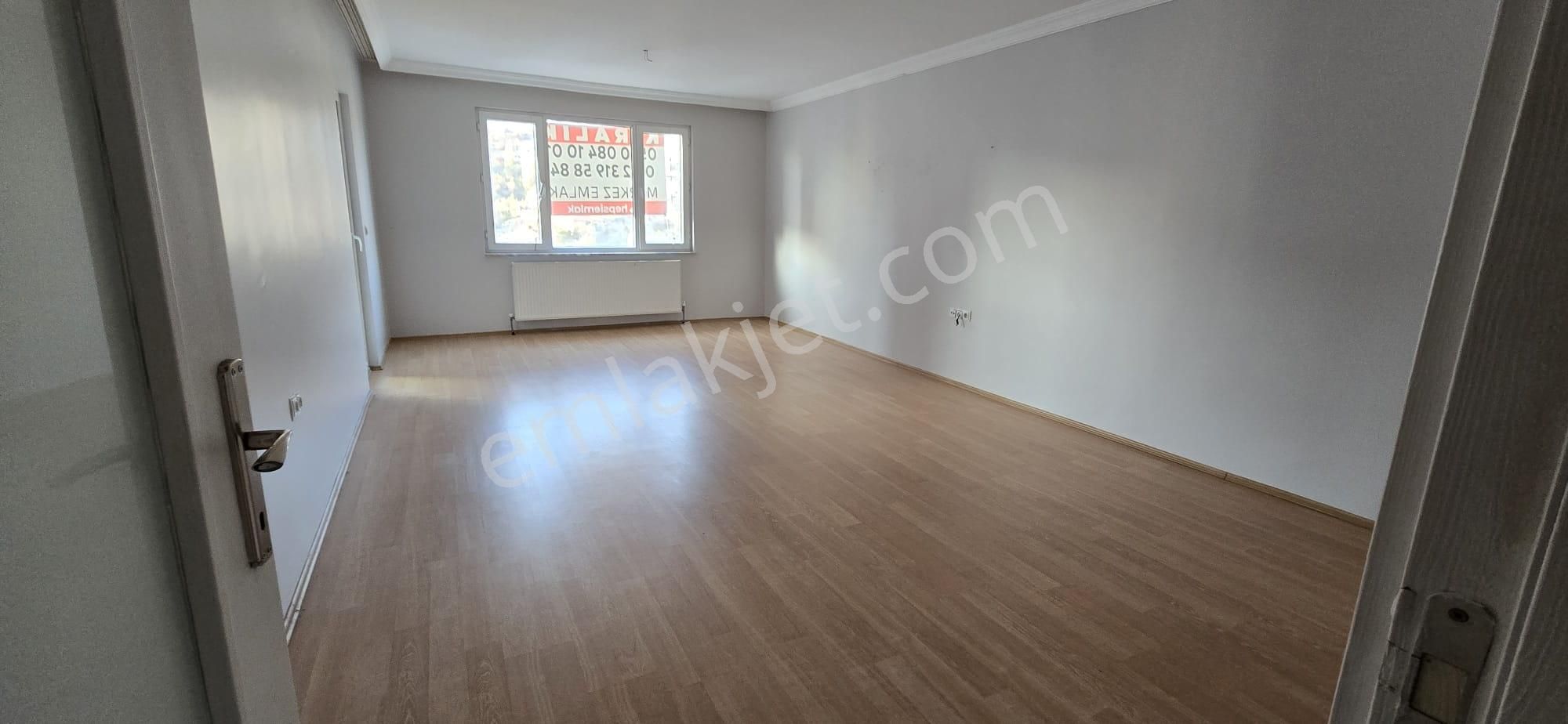 Merkez Emlak 3+1 Kat 10 Ön Cephe İçi Yapılı Asansörlü 120 M2 - Görsel 34