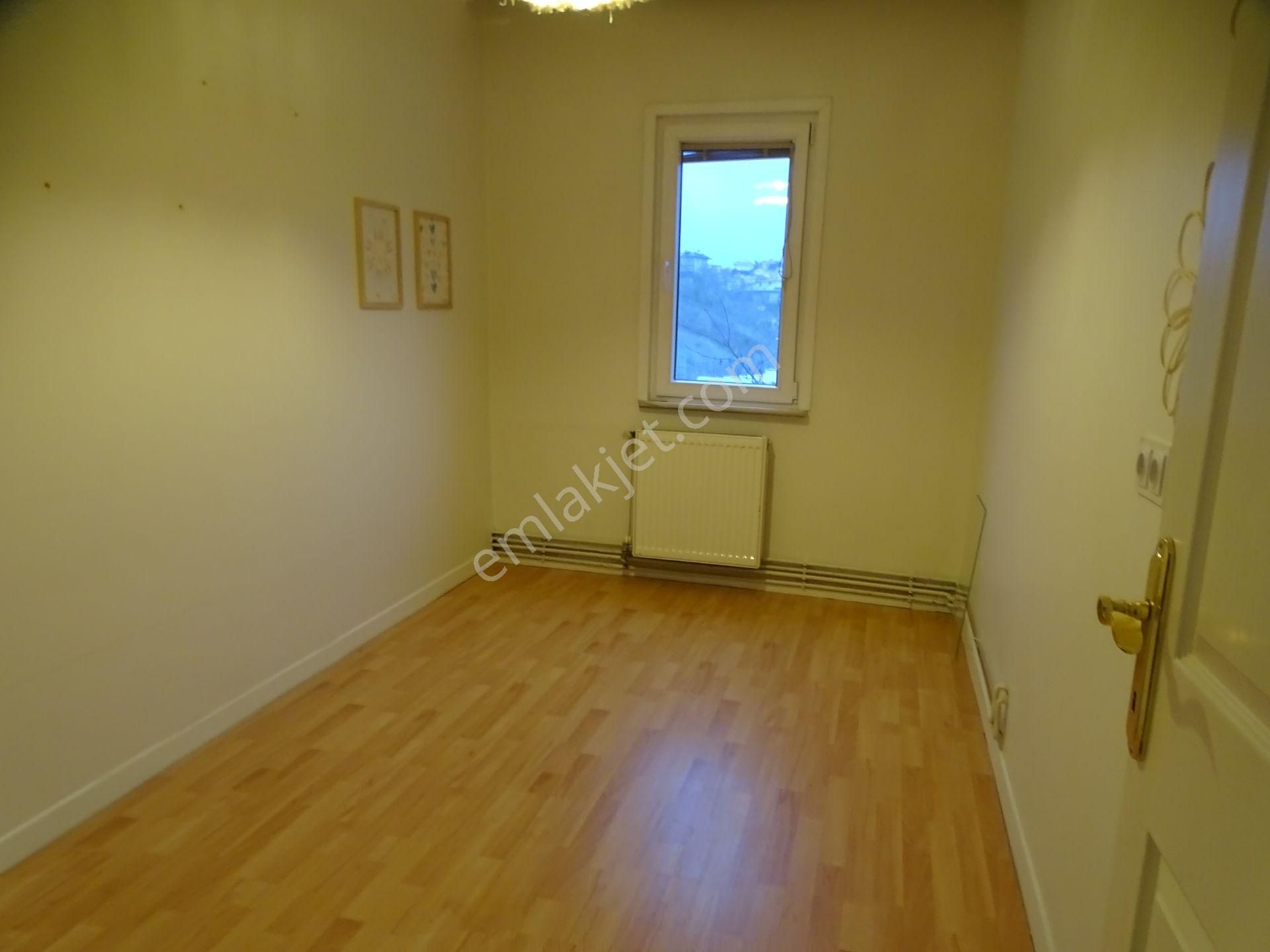 Sarıyer İstinye Boğaziçi Sitesinde Kiralık 3+1 Kombili - Görsel 13