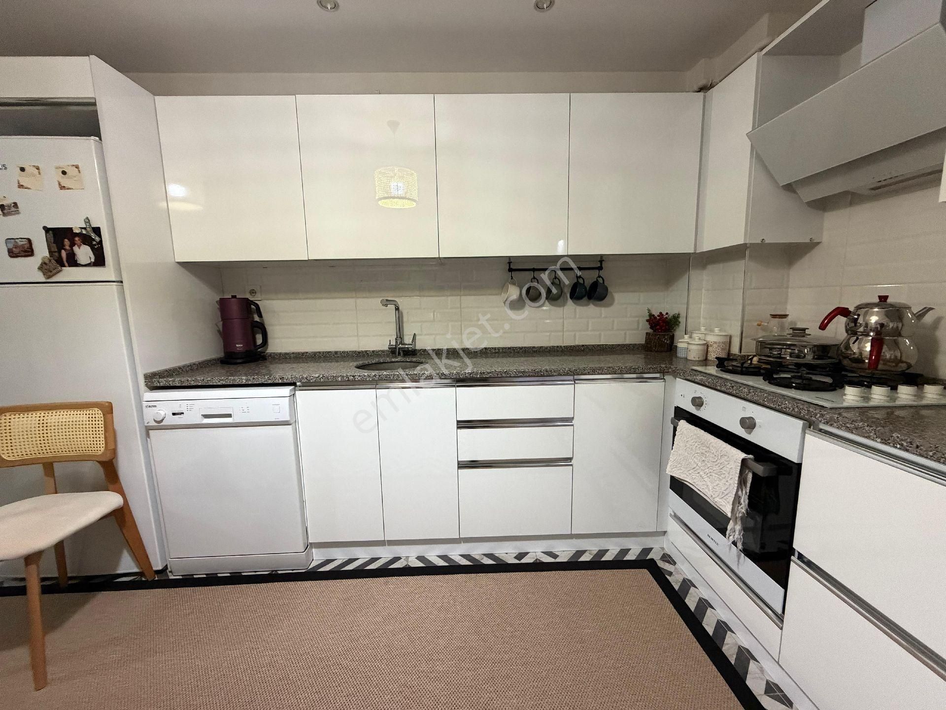 Aydın Nazilli Yeşil Mahalle'de Hastane Mevkiinde Satılık 3+1 Daire - Görsel 6