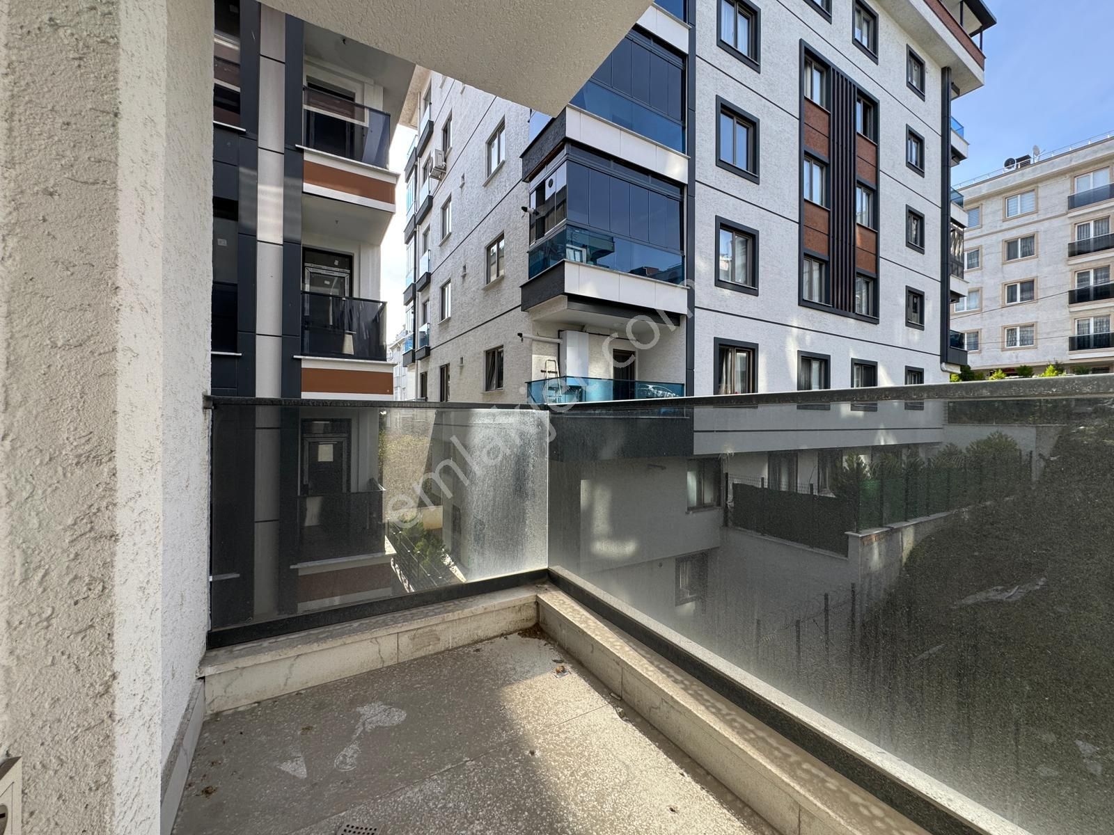 Beylikdüzü Yakuplu Da Satılık 2+1 Arakat Otoparklı Sıfır Daire - Görsel 11