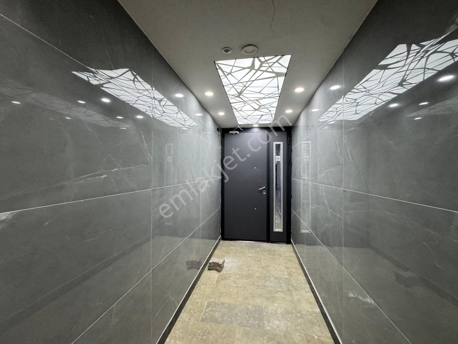 Beylikdüzü Yakuplu Da Satılık 2+1 Arakat Otoparklı Sıfır Daire - Görsel 5