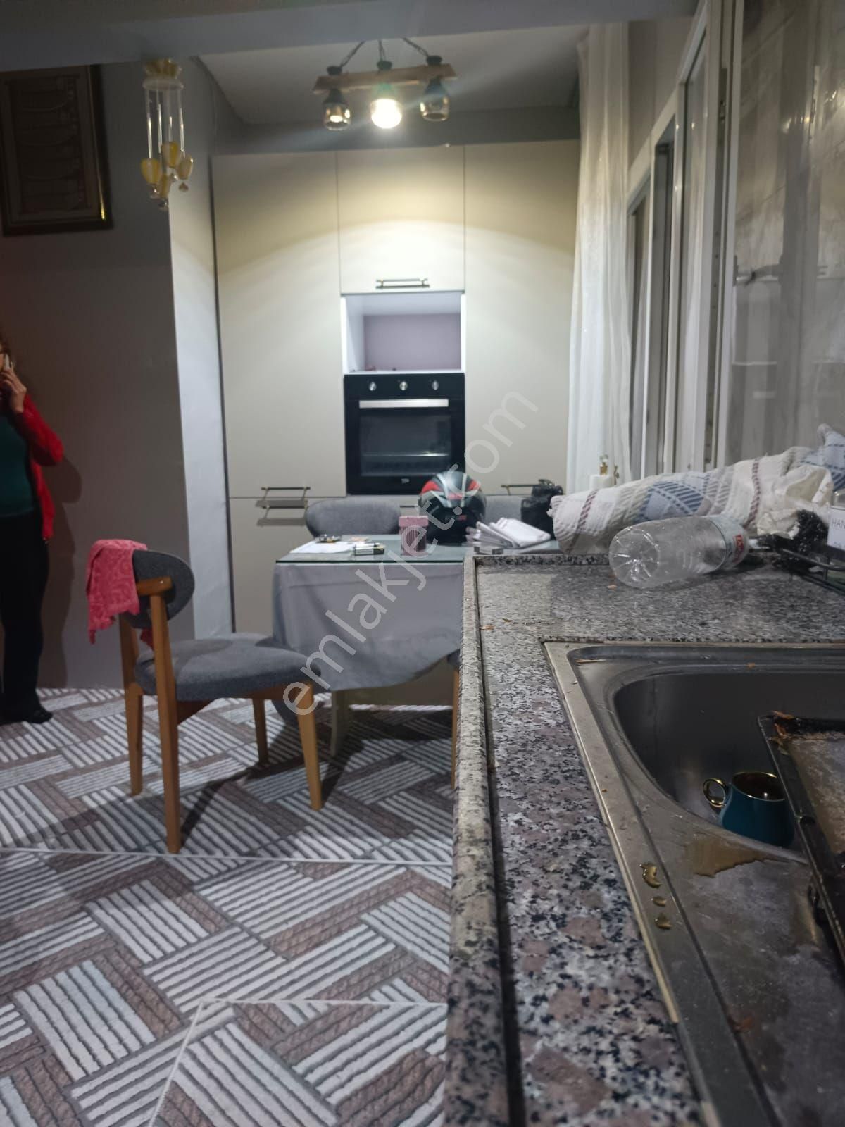 Yeşilevler Mh Emin Dondurma Arkasında Satılık 2+1da - Görsel 8