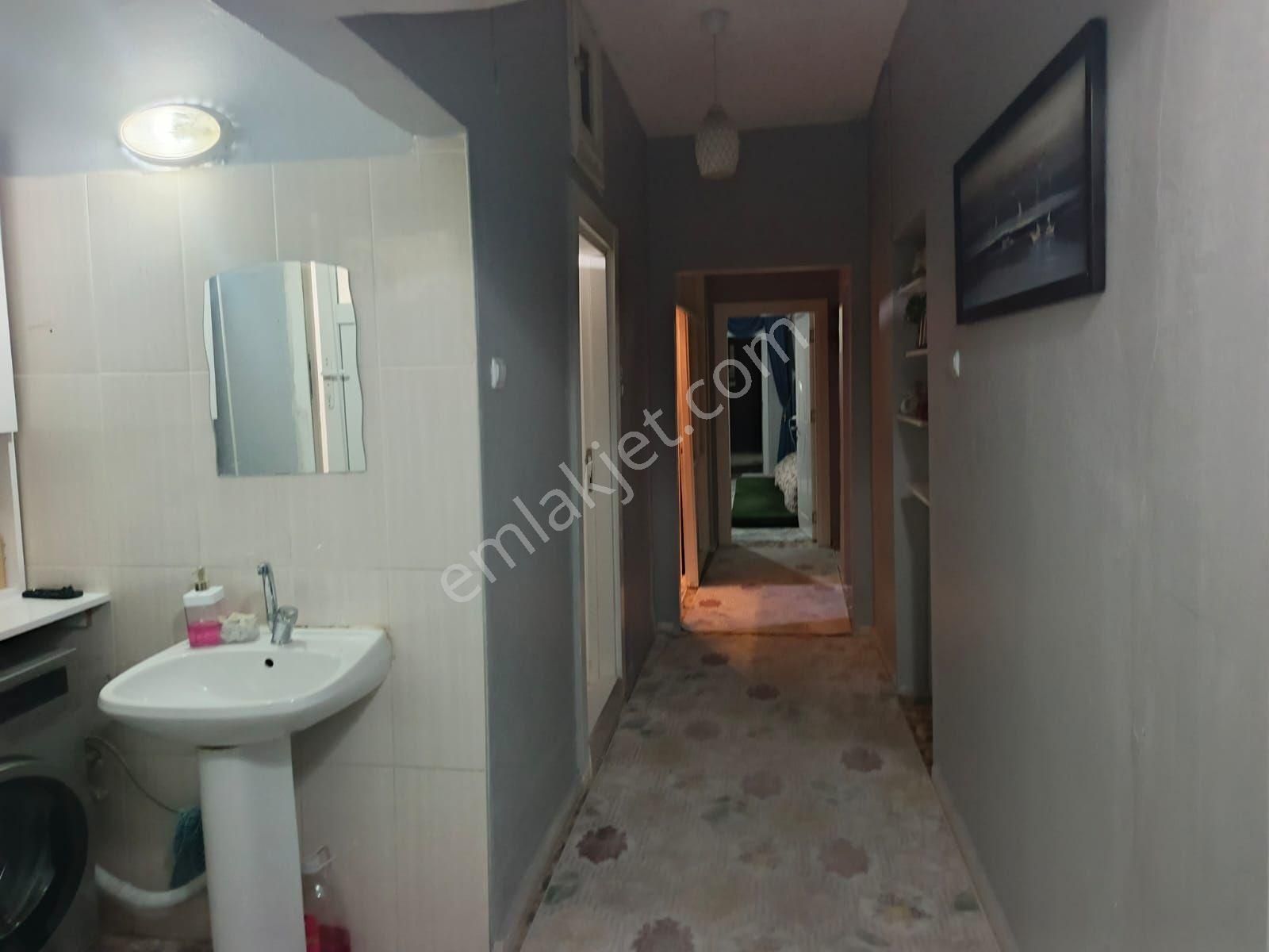 Yeşilevler Mh Emin Dondurma Arkasında Satılık 2+1da - Görsel 17