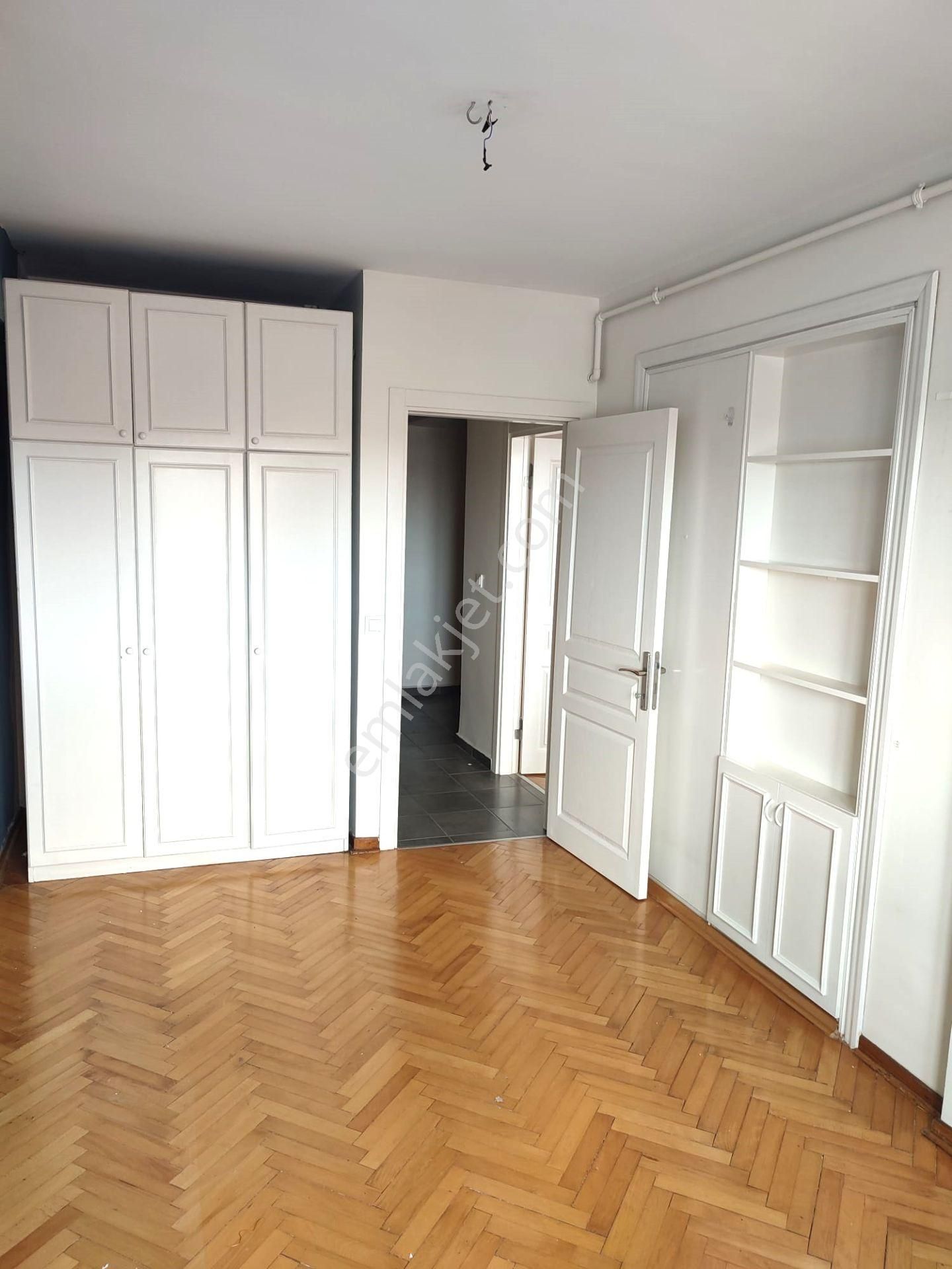 Suna Tabakçı'dan Şişli Kurtuluş Caddesi 4+2 Satılık Dubleks - Görsel 15