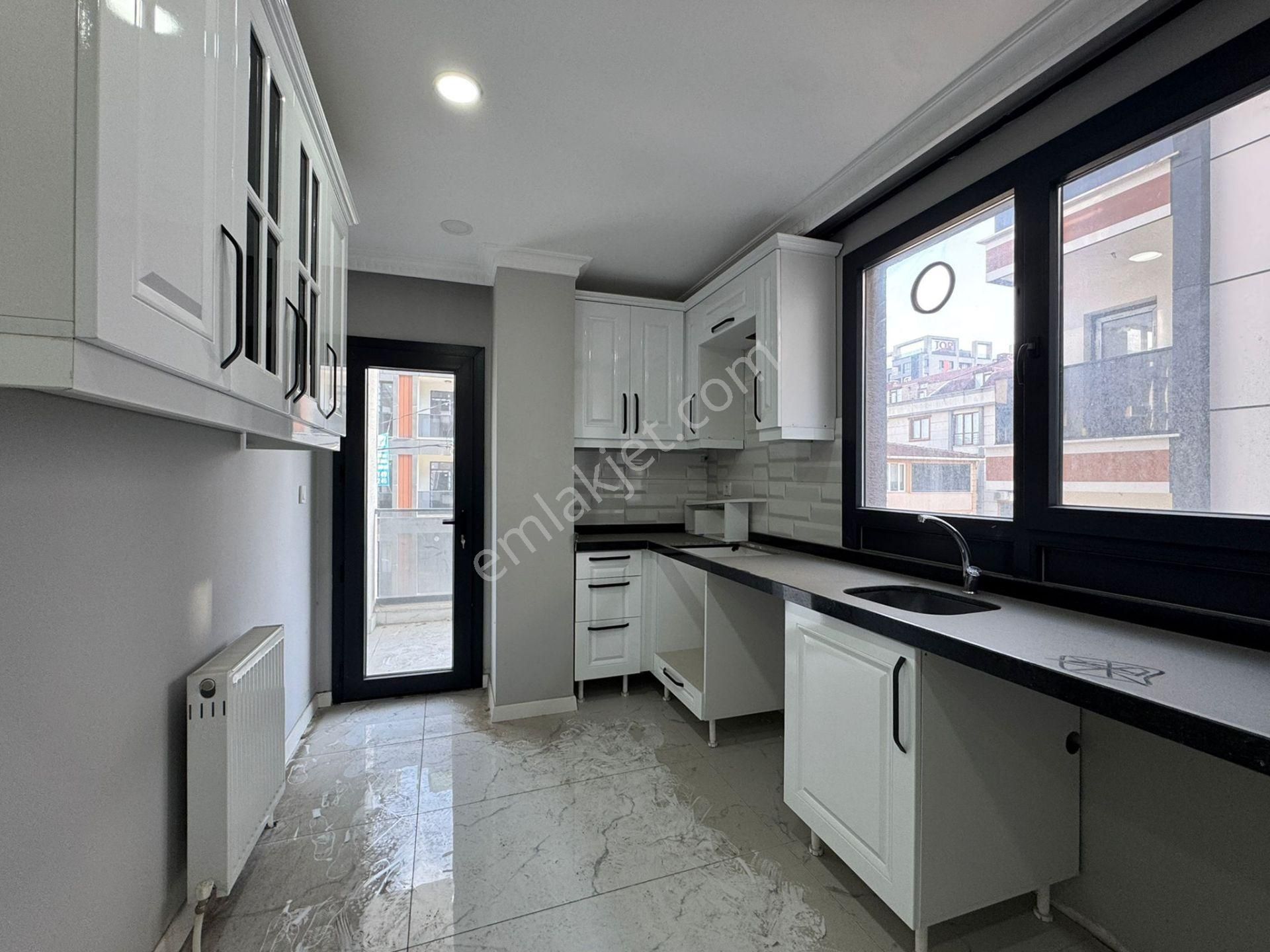 Beylikdüzü Yakuplu Da Satılık 3+1 Arakat Otoparklı Sıfır Daire - Görsel 8