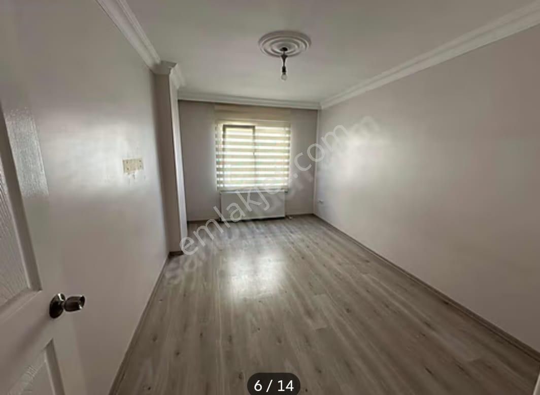 Emlak Dünyasından Pendik Güzelyalı 3+1 Satılık Daire - Görsel 4