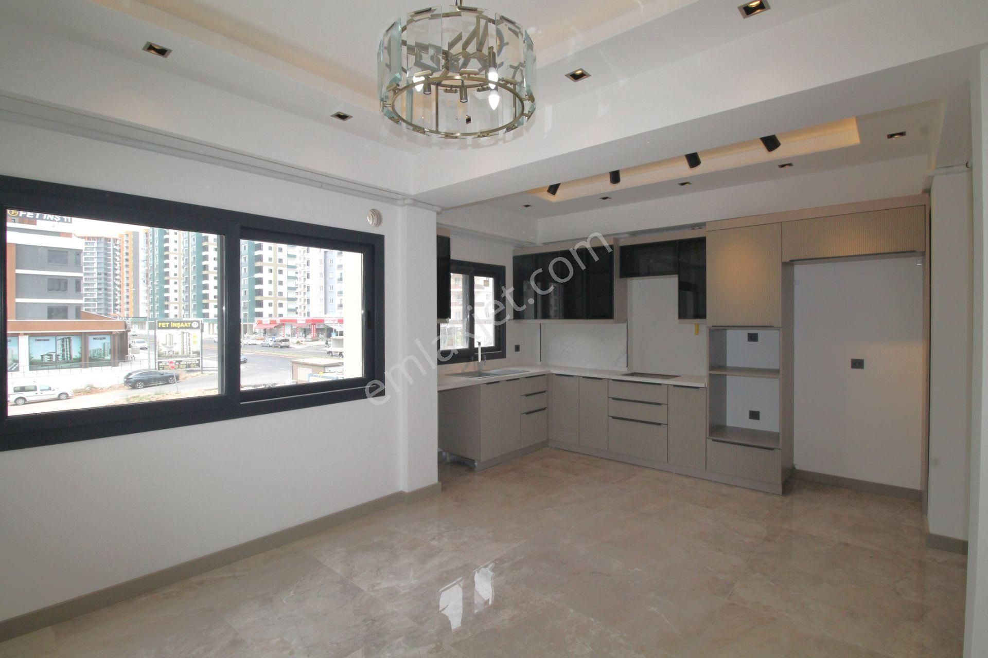 Retro’dan Şıklığı Ve Modern Dizaynı İle Başınızı Döndüren Lüks 2+1