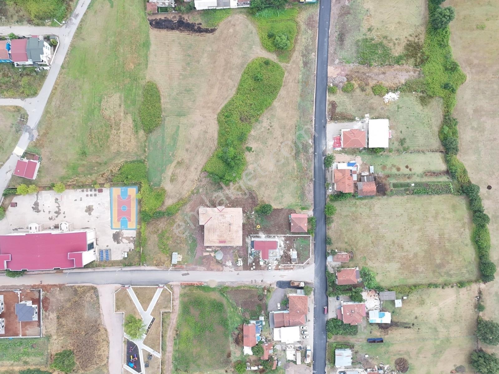 Kartepe Rahmiye De 2002 M2 2,5 Kat İmarlı Arsa - Görsel 2