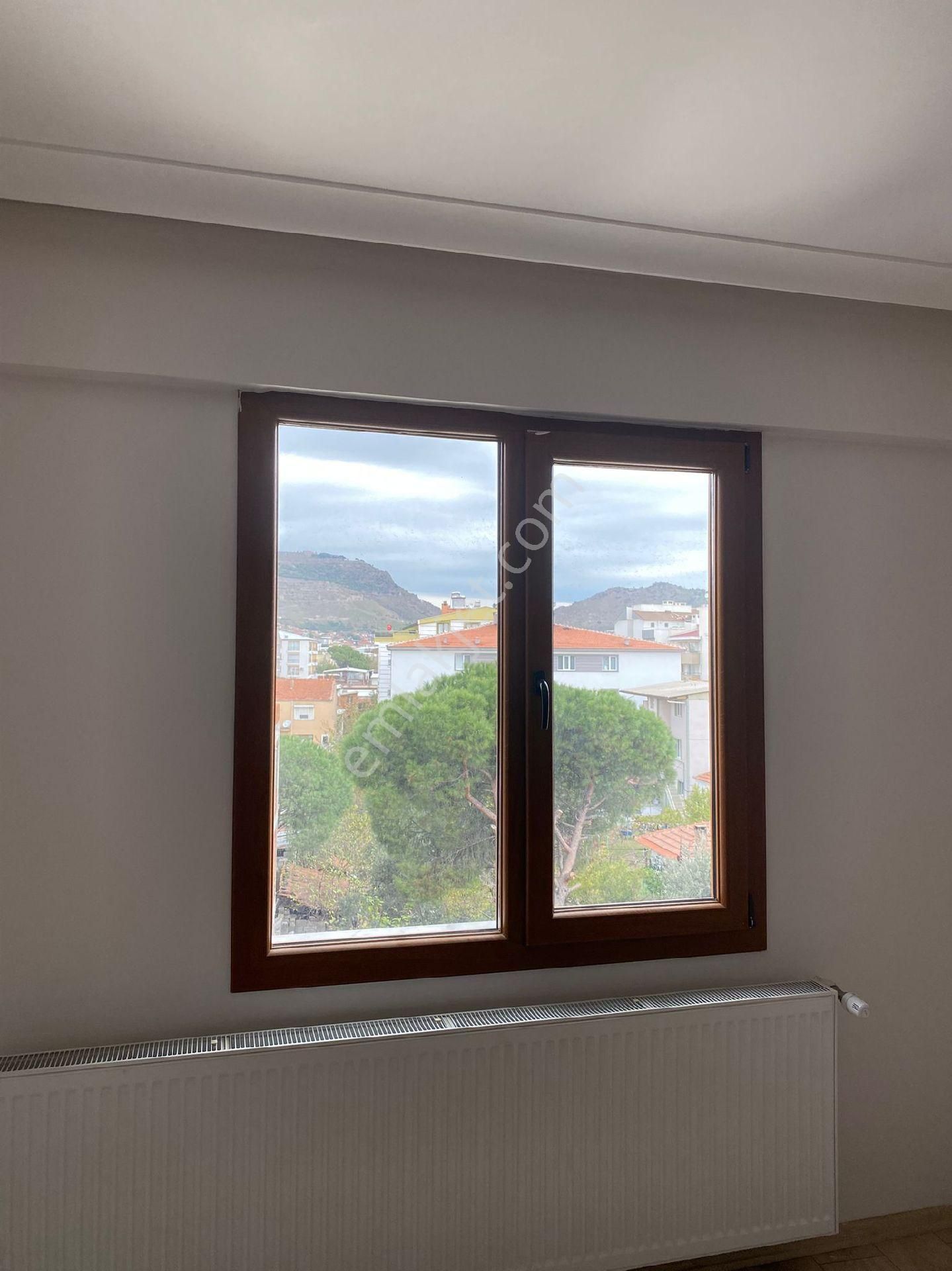 Bergama Gaziosmanpaşa Önü Açık Ferah Doğalgazlı Asansörlü Kapalı Mutfak 3+1 Geniş Ara Daire Kiralık - Görsel 14