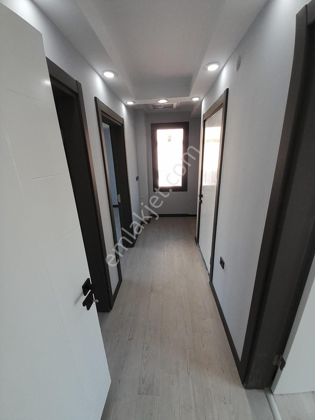 Kuşadası Guzelcamlida 3+1 Mustakil Parsel Arsalı Villa - Görsel 21