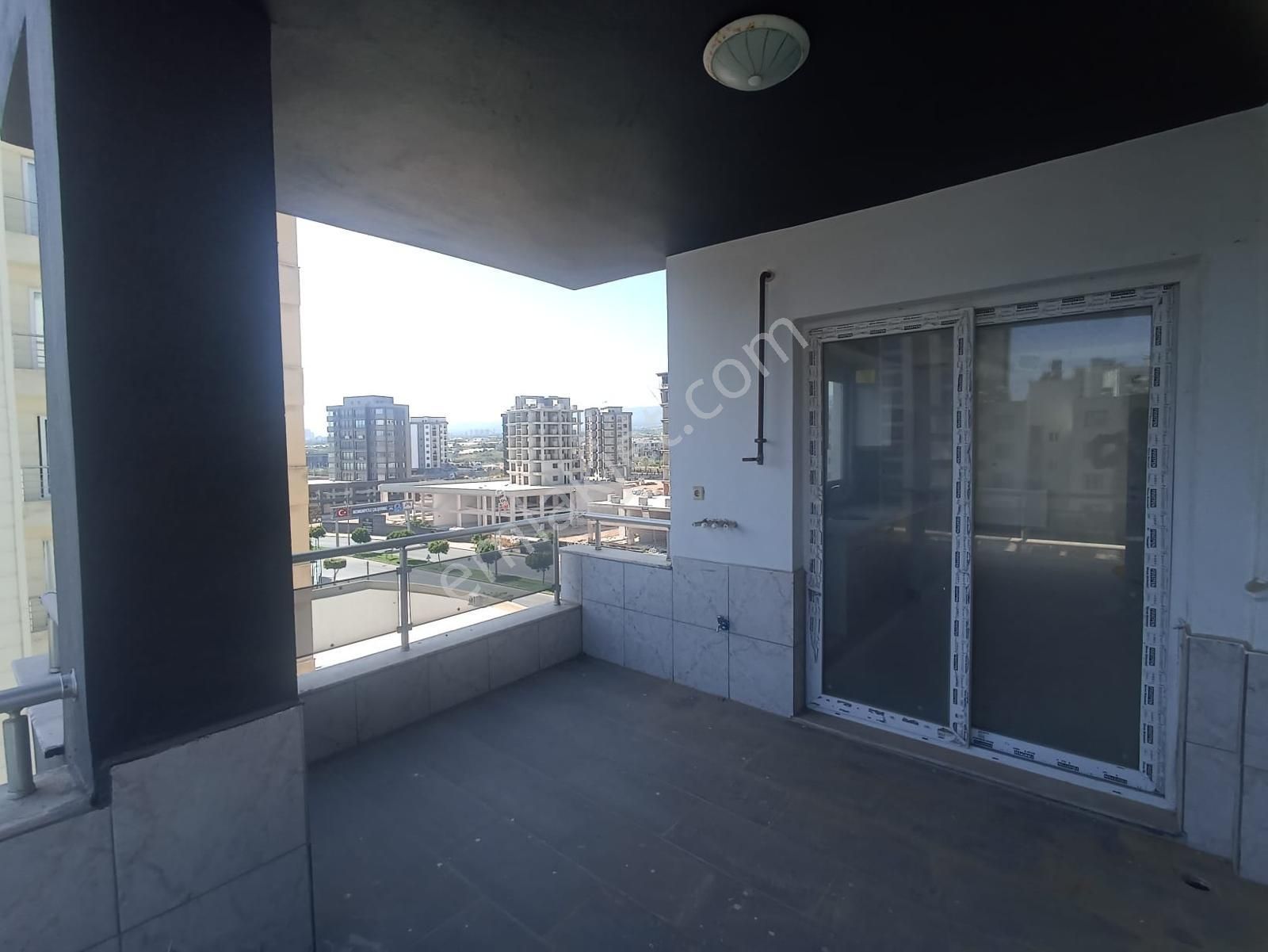 Rw Budur`dan Merkez Mahallesinde 4+1 Satılık Daire - Görsel 3