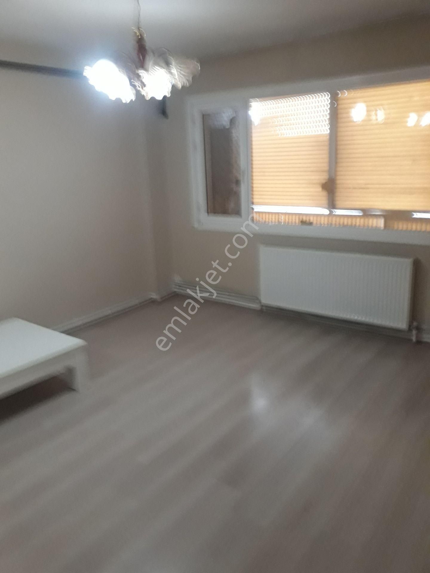Esatpaşa Mah. Kiralık 3+1 Tadilatlı Ve Bakımlı Daire