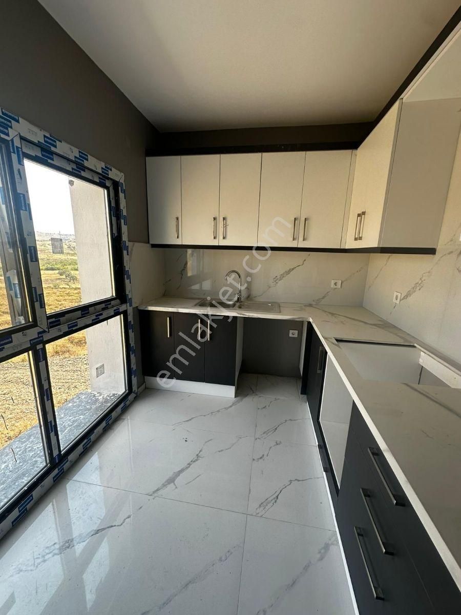 İzmir Aliağa Hacı Ömerli De Satılık Villa - Görsel 16
