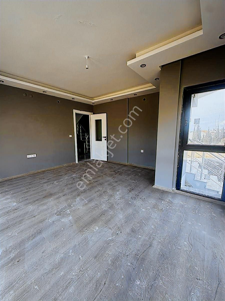 İzmir Aliağa Hacı Ömerli De Satılık Villa - Görsel 5