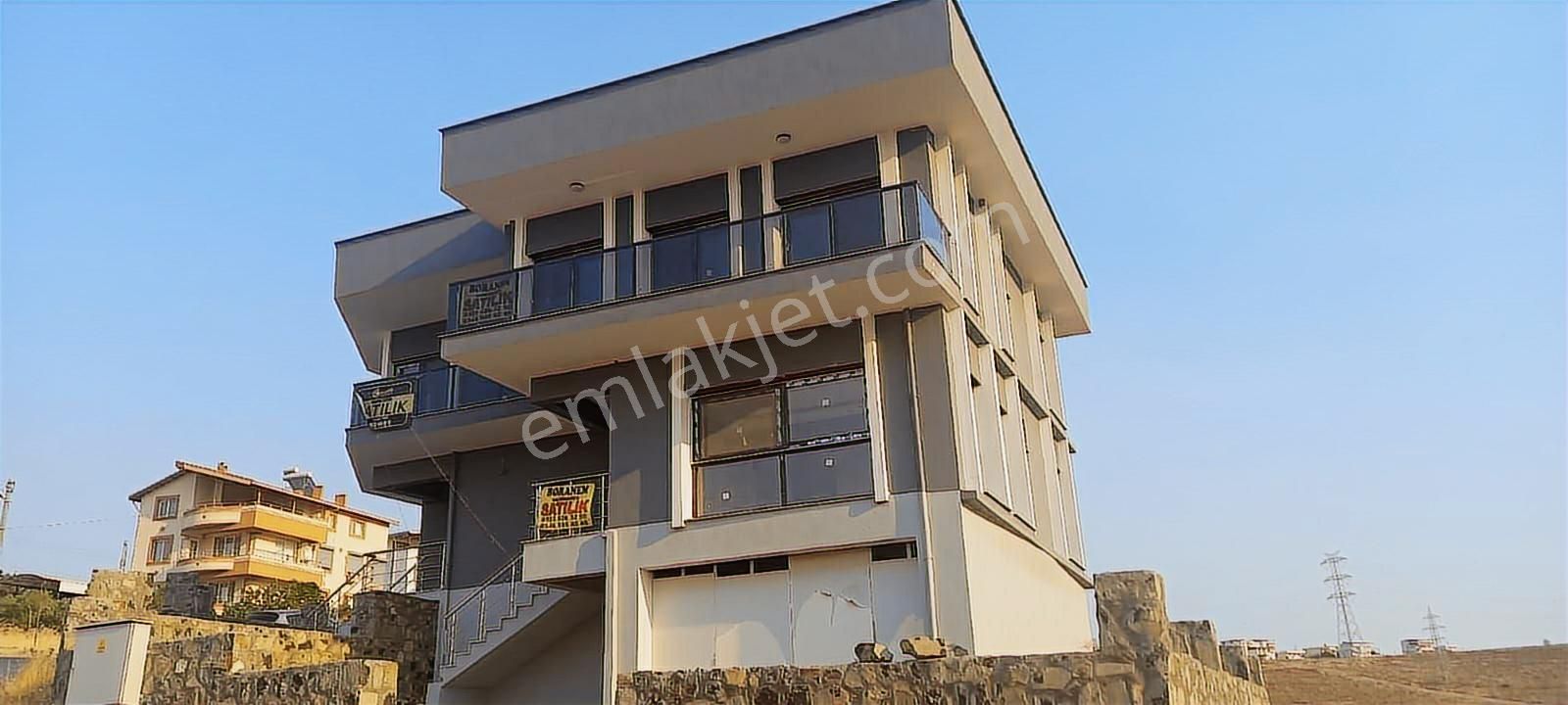 İzmir Aliağa Hacı Ömerli De Satılık Villa - Görsel 7