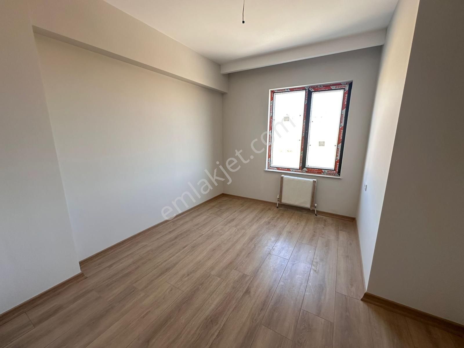 Yuvaköy'de Ultra Lüks Yapılı Kilerli 4,5+1 Satılık Daire - Görsel 24