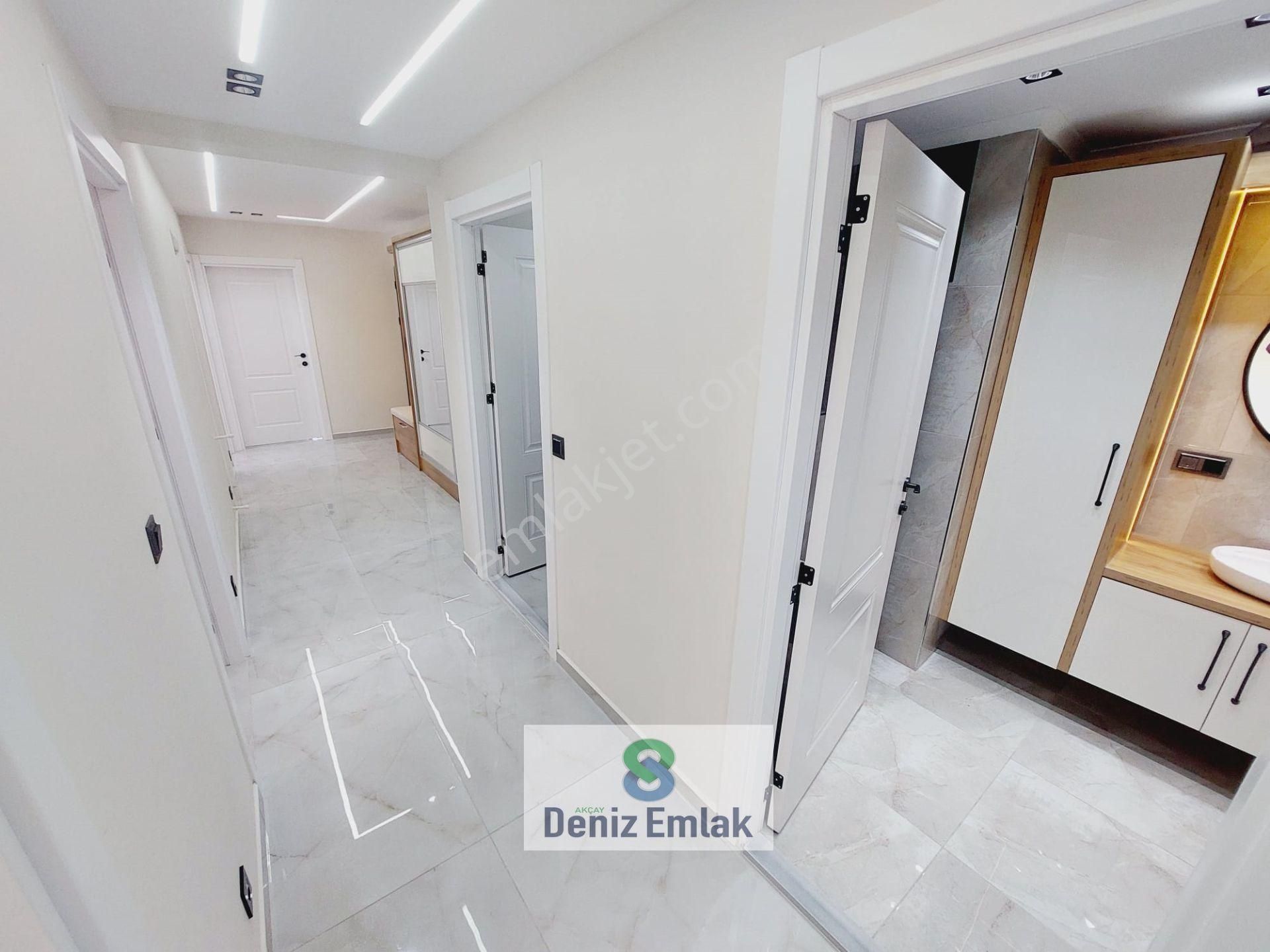 Denizden Akçayda Ebeveynli Arakat Geniş Satılık 3+1 Daire. - Görsel 9