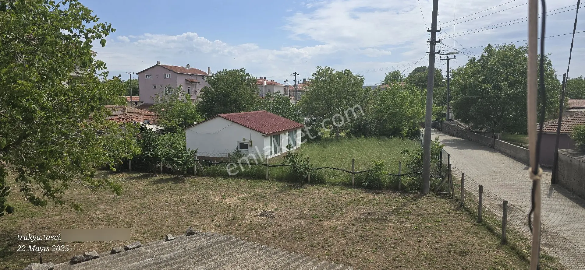 250 M2 Arsa İçersinde Etrafı Çevrili Şehir Merkezinde Satılık Ev - Görsel 5
